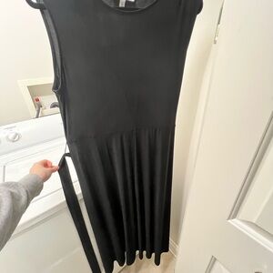 Chaus Black Sleeveless Maxi Dress with belt